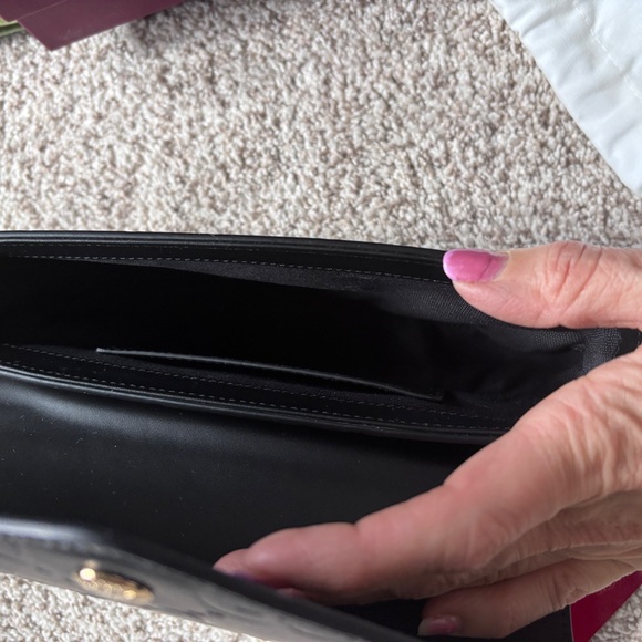 NWT Authentic Gucci Embossed Black Leather GG Mini Crossbody Purse - Picture 7 of 11